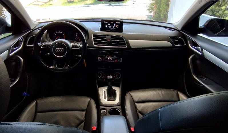 
AUDI Q3 TFSi 1.4 TURBO completo									