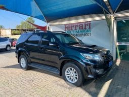 
HILUX SW4 3.0 16V SRV – 2014 completo									