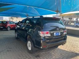 
HILUX SW4 3.0 16V SRV – 2014 completo									