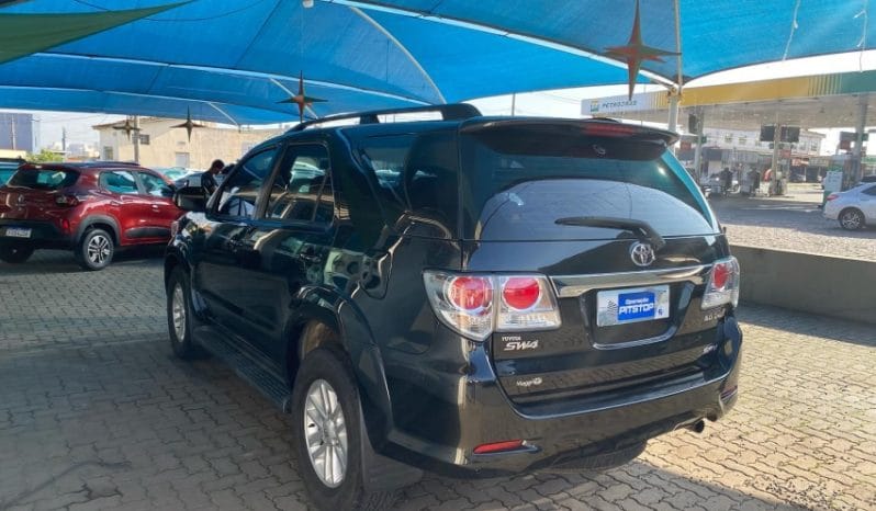 
HILUX SW4 3.0 16V SRV – 2014 completo									