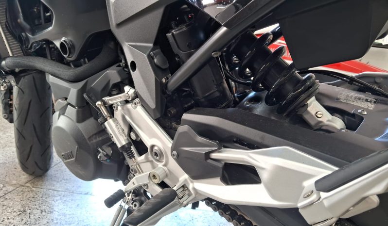 
BMW F900R SPORT PLUS – 2024 completo									