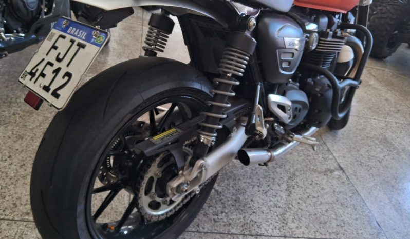 
TRIUMPH SPEED TWIN 1200 – 2023 completo									