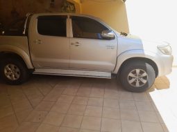 
HILUX CD SRV 2.7 – 2013 completo									