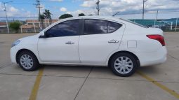 
VERSA 1.6 SV – 2013 completo									