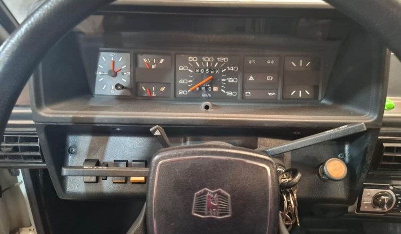 
VOYAGE 1.6 LS 8V – 1984 completo									